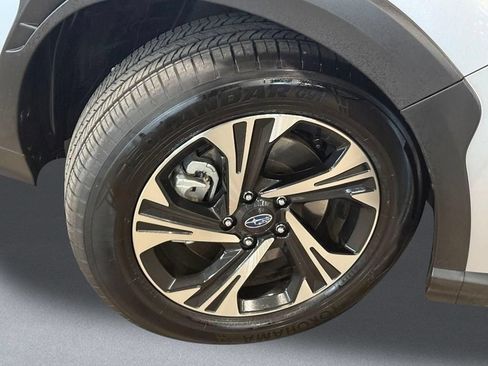 Certified 2025 Subaru Crosstrek 2.5i Premium AWD/4WD image 19