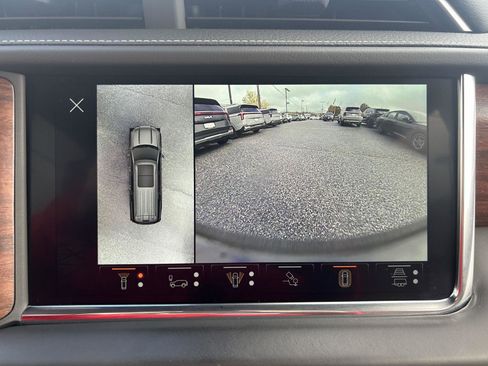 Used 2023 GMC Yukon Denali Ultimate image 30