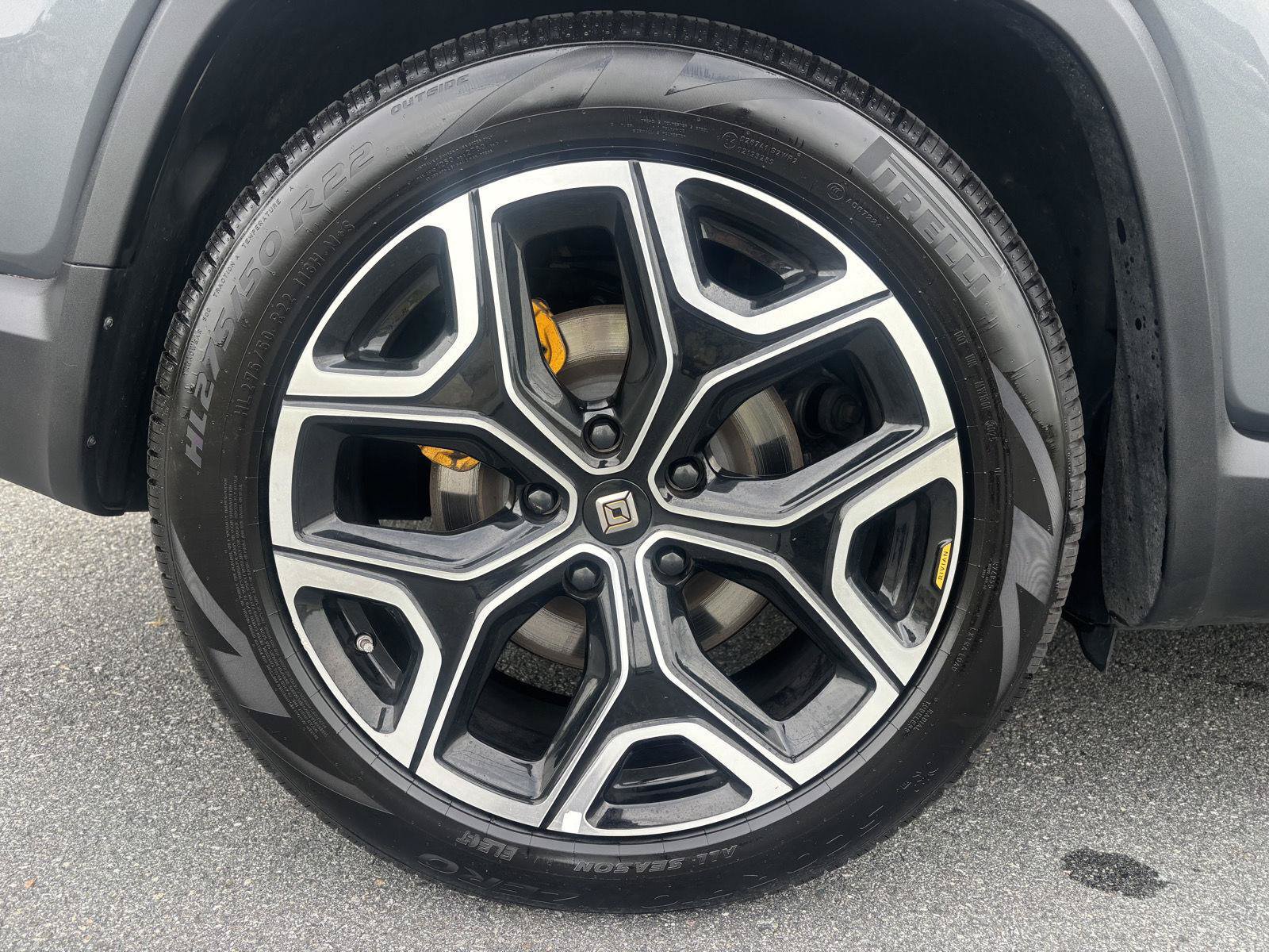 Used 2022 Rivian R1S Launch Edition Quad AWD/4WD image 26