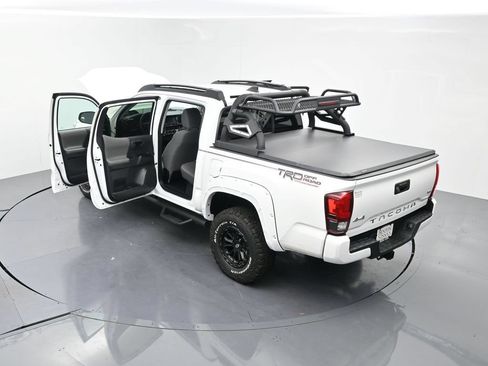 Used 2023 Toyota Tacoma SR AWD/4WD image 23