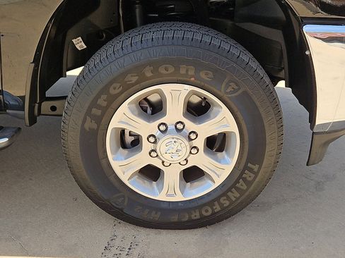 Used 2026 RAM 2500 Big Horn AWD/4WD image 5