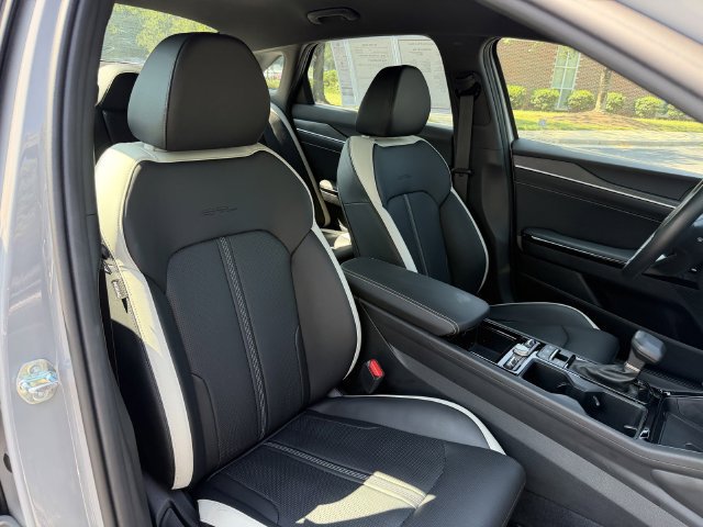 Certified 2025 Kia K5 GT-Line FWD image 38