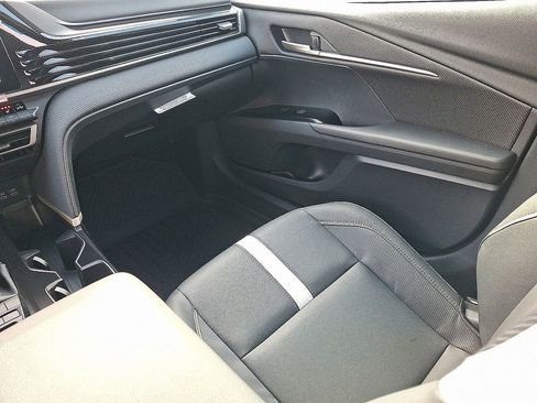 New 2026 Toyota Camry SE w/ Convenience Package FWD image 14