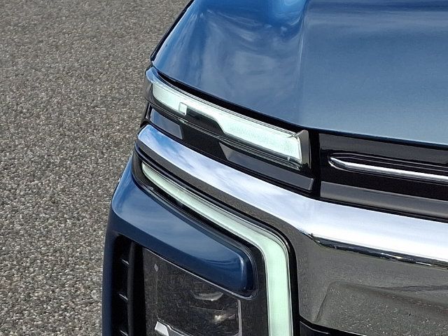 Used 2026 Chevrolet Tahoe LT w/ Comfort Package AWD/4WD image 29