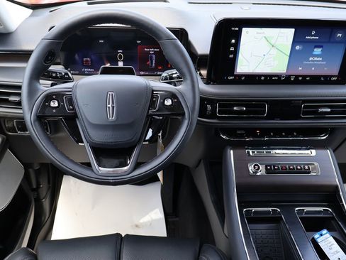 New 2026 Lincoln Aviator Reserve AWD/4WD image 6