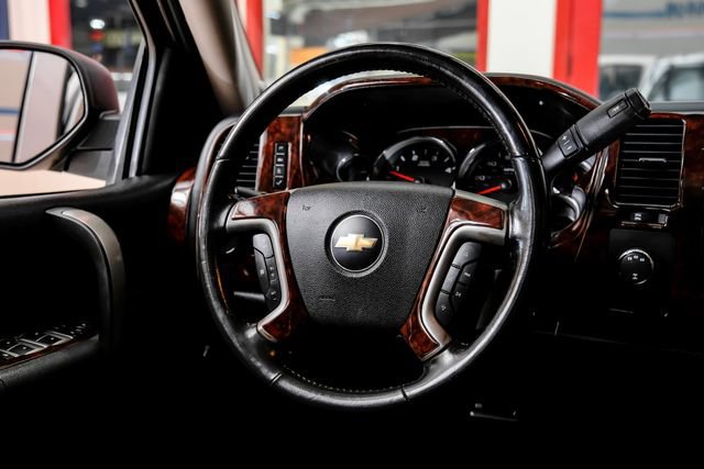 Used 2008 Chevrolet Silverado 2500 LT w/ 2LT Convenience Package AWD/4WD image 15