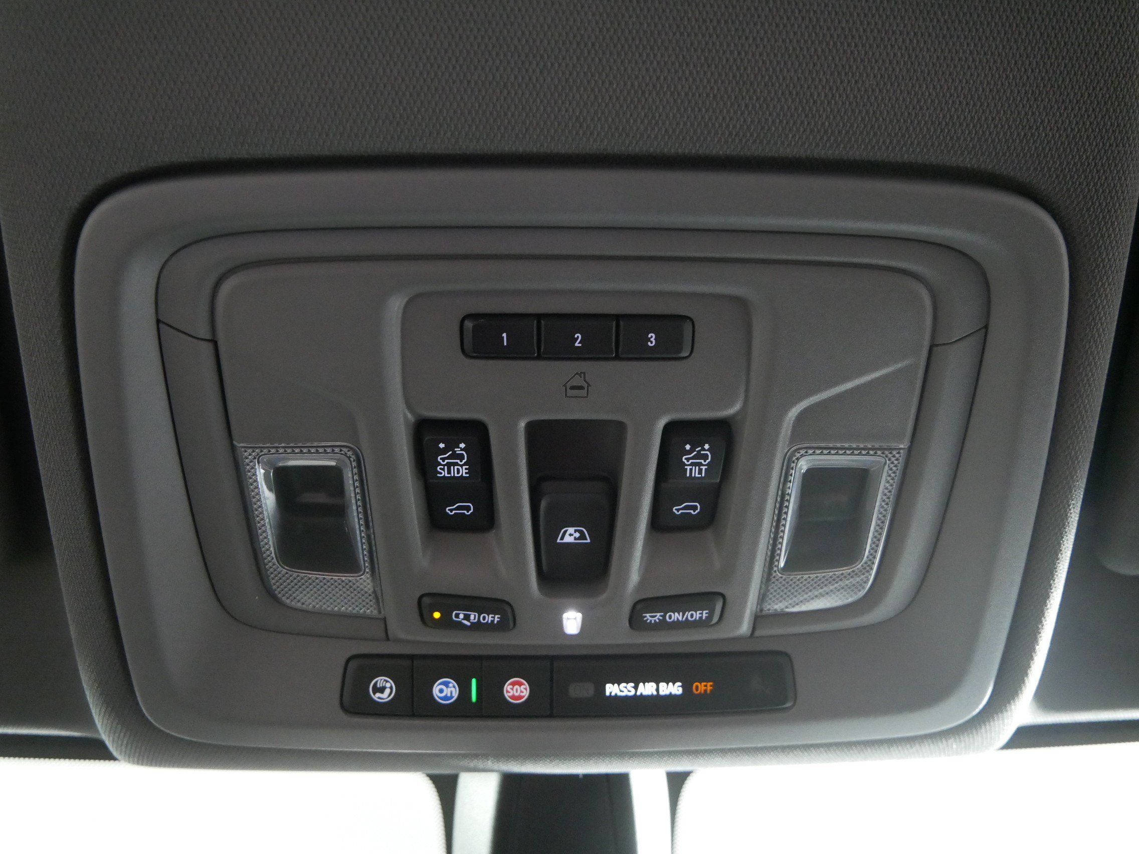 Certified 2021 Chevrolet Silverado 1500 LT Trail Boss w/ Convenience Package II AWD/4WD image 31