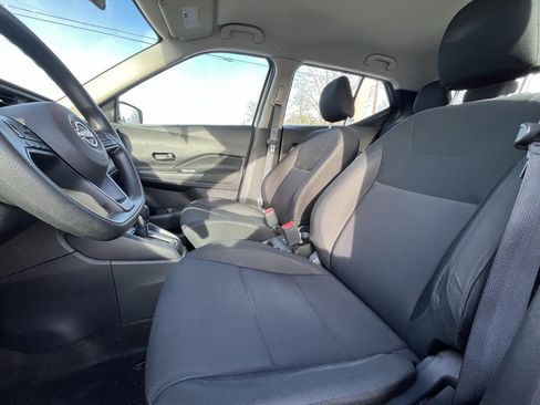 Used 2023 Nissan Kicks S image 15