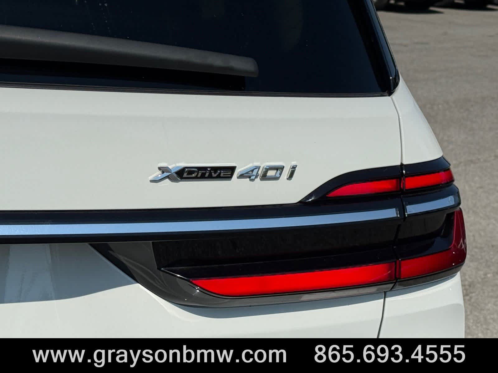 Used 2024 BMW X7 xDrive40i AWD/4WD image 11