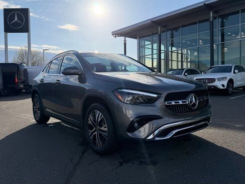 New 2026 Mercedes-Benz GLA 250 4MATIC image 1
