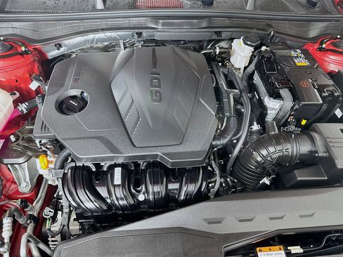 Used 2025 Hyundai Sonata SEL FWD image 33