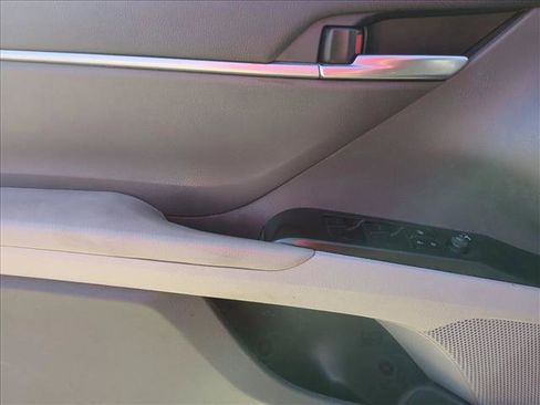 Used 2023 Toyota Camry LE image 11