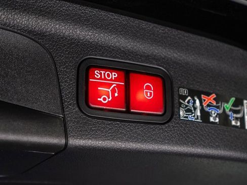 New 2025 Mercedes-Benz GLE 350 4MATIC image 36