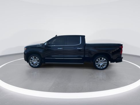 Used 2022 Chevrolet Silverado 1500 High Country w/ High Country Premium Package image 5