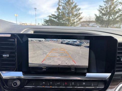 Used 2024 Chevrolet Silverado 1500 RST w/ Redline Edition AWD/4WD image 20