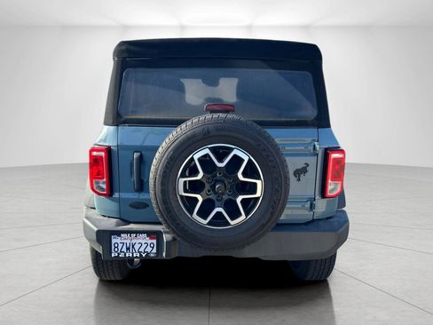 Used 2021 Ford Bronco Big Bend image 3