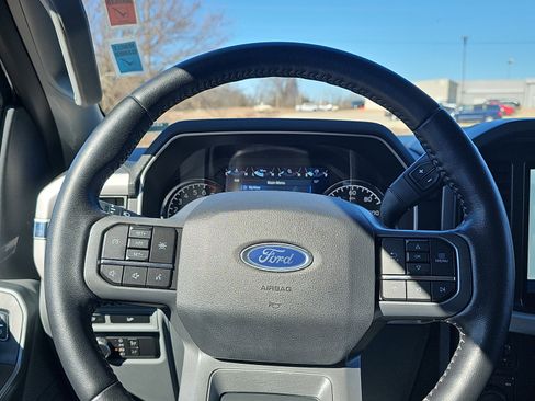 Used 2022 Ford F150 XLT w/ Equipment Group 302A High image 23