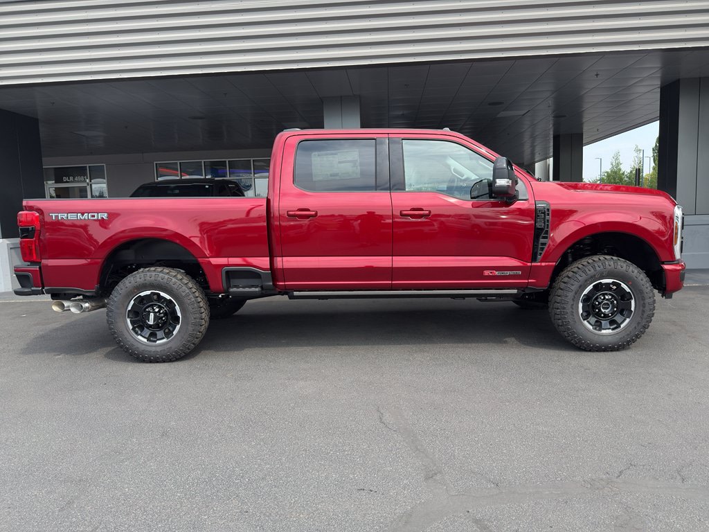 New 2026 Ford F350 Lariat w/ Tremor Off-Road Package AWD/4WD image 4