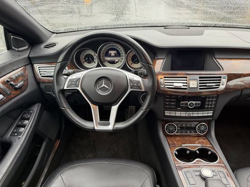Used 2014 Mercedes-Benz CLS 550 4MATIC image 17