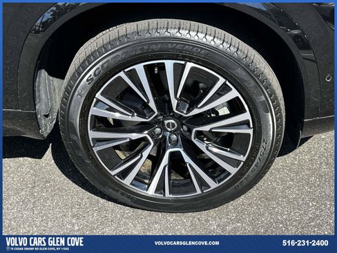 Used 2025 Volvo XC90 T8 Plus w/ Protection Package Premier AWD/4WD image 6