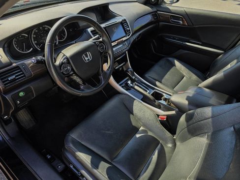 Used 2016 Honda Accord EX-L image 11