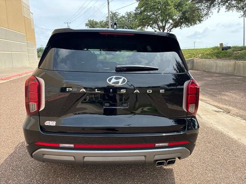 Certified 2025 Hyundai Palisade SEL FWD image 4