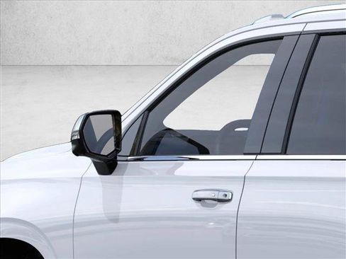 New 2026 Chevrolet Tahoe Premier image 12