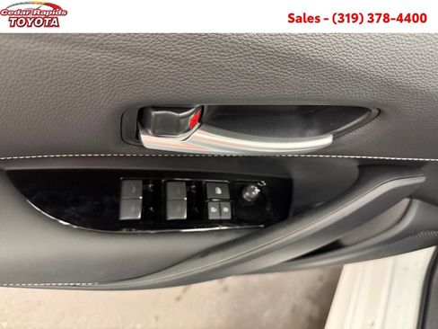 New 2026 Toyota Corolla SE image 8