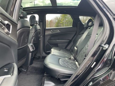 Used 2023 Kia Sportage X-Line w/ X-Line Premium Package AWD/4WD image 31