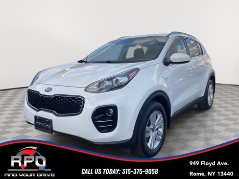 Used 2018 Kia Sportage LX w/ LX Popular Package image 1
