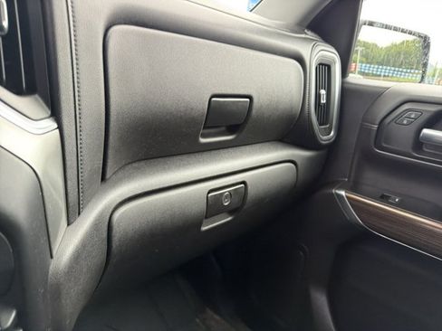 Used 2019 Chevrolet Silverado 1500 RST AWD/4WD image 24