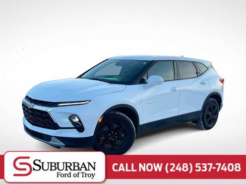 Used 2025 Chevrolet Blazer LT w/ Driver Confidence Package image 1