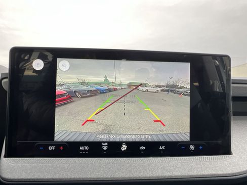 New 2026 Ford Maverick XLT image 19