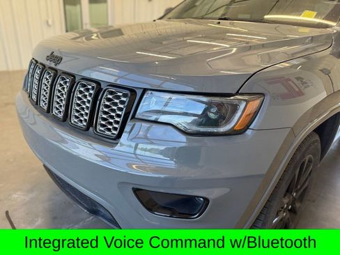 Used 2020 Jeep Grand Cherokee Altitude AWD/4WD image 13