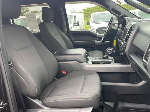 Used 2019 Ford F150 XLT w/ Equipment Group 302A Luxury AWD/4WD image 28