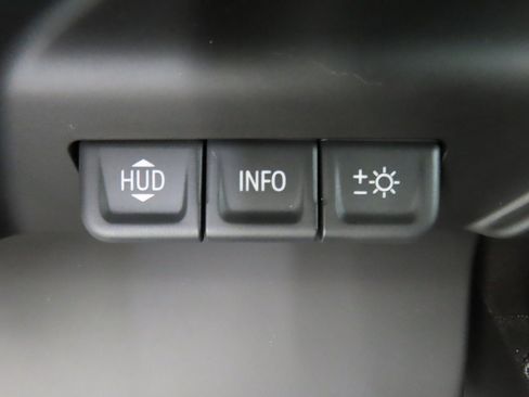 Used 2025 GMC Sierra 2500 AT4X w/ AT4X AEV Edition image 62