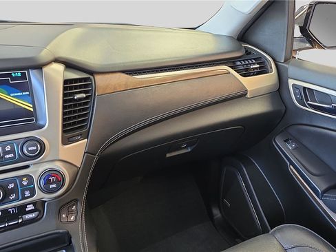 Used 2019 GMC Yukon XL Denali w/ Denali Ultimate Package image 27