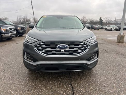 Certified 2024 Ford Edge Titanium w/ Equipment Group 301A image 2
