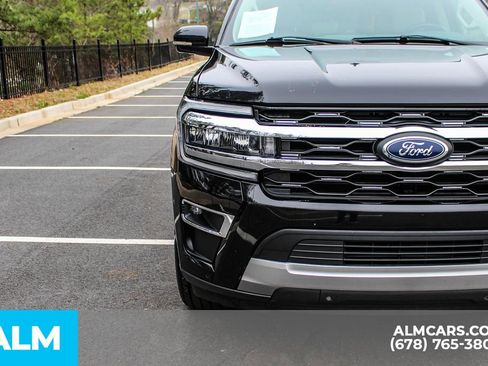 Used 2024 Ford Expedition Max Limited image 11