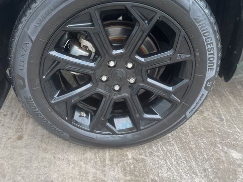 Used 2023 Toyota Highlander LE image 10