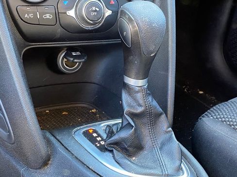 Used 2016 Dodge Dart Aero image 16