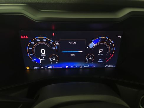 Certified 2024 Chevrolet Colorado Trail Boss w/ Advanced Trailering Package AWD/4WD image 17