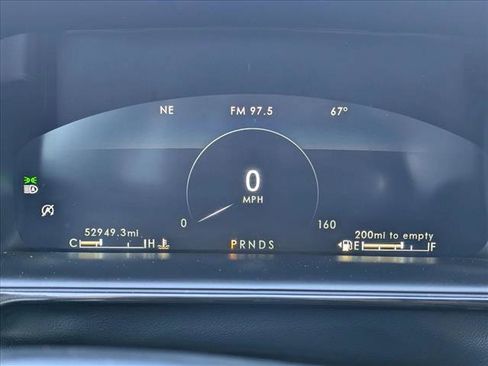 Used 2021 Lincoln Nautilus Reserve image 11