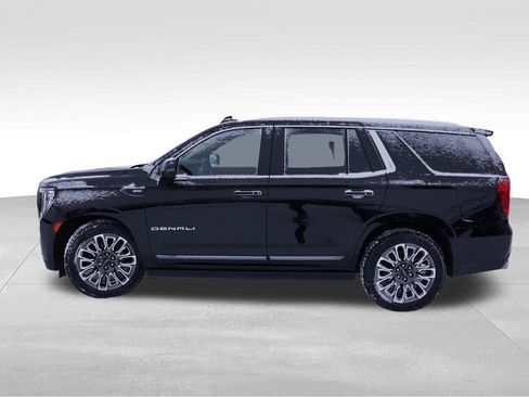 Certified 2024 GMC Yukon Denali Ultimate image 10