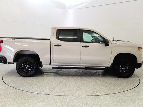 Used 2026 Chevrolet Silverado 1500 Custom Trail Boss AWD/4WD image 8