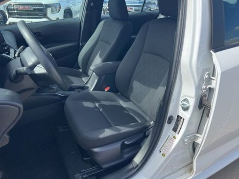 Used 2024 Toyota Corolla LE image 5