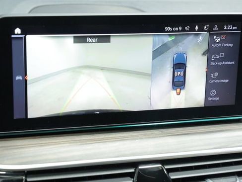 Used 2021 BMW 530i w/ M Sport Package image 18