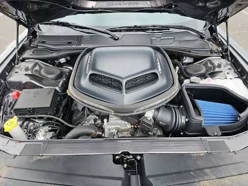 Used 2022 Dodge Challenger R/T Scat Pack RWD image 10