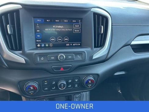 Used 2020 GMC Terrain SLE w/ Elevation Edition AWD/4WD image 3