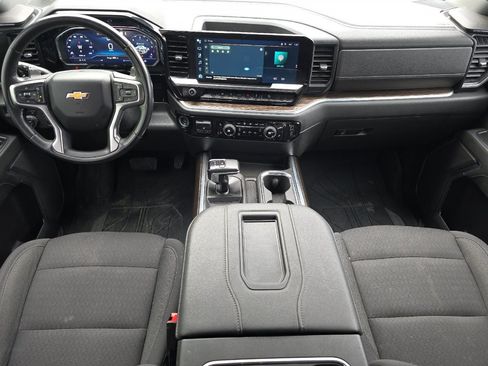 Used 2022 Chevrolet Silverado 1500 LT w/ Z71 Off-Road Package image 14